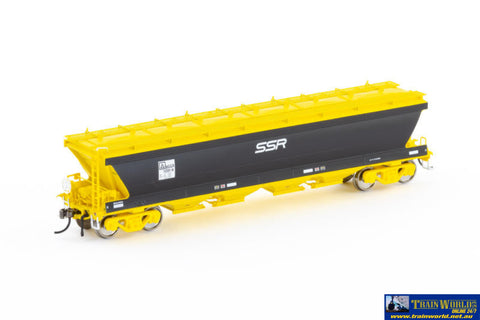 AUS-VGH52 Auscision BGGX-Type Grain-Hopper ’SSR Yellow/Black with SSR Logo’ Set-2 *4-Pack* HO Scale - Rolling Stock