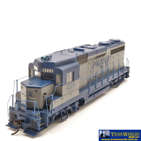 NPC-1634 Used Goods Proto 2000 GP30 CSX #4220 DCC Ready HO Scale Locomotive