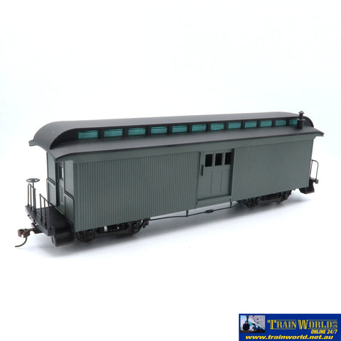 SSH-784 Used Goods Spectrum On30 Passenger 2 Door Baggage Car w/lights Painted unlettered - Rolling Stock