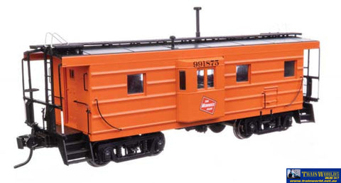 WAL-103655 Walthers-Proto Milwaukee Road Rib Sided Caboose HO-Scale Rolling Stock