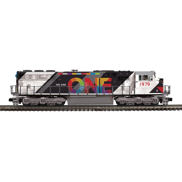 ATL-30138225 Atlas-Premier  SD70MAC LOCOMOTIVE UNION PACIFIC (ONE) 1979 (GRAY/WHITE/RED/ORANGE/BLUE)  DCC/DCS Sound Smoke O Scale (2 Rail)