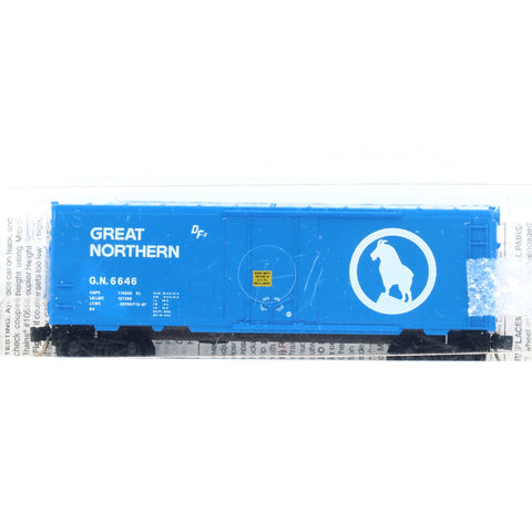 SSH-989 Used Goods Micro Trains Lines 40' Boxcar Great Northern N Scale