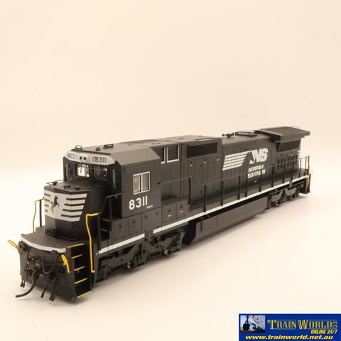 Atl-10000752 Atlas-Silver Dash 8-40C Norfolk Southern #8311 Ho Scale Dcc Ready Locomotive