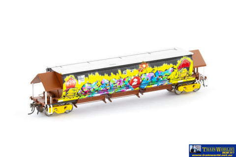 AUS-NGH80 Auscision BGKF Grain Hopper Black/Faded SRA Red with SSR Logos Grain Lid XCS Bogies & Graffiti - Single Wagon