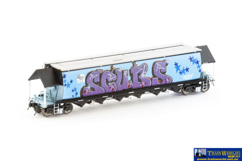 AUS-NGH96 Auscision BGVF-Type Grain Hopper Black with SSR Logos Grain Lids and Graffiti #BGVF-1330-T HO-Scale Rolling