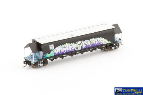AUS-NNGH10 BGVF-Type Grain Hopper N Scale - BGVF Grain Hopper - SSR Black with SSR Logo & Graffiti - Single Wagon
