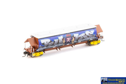 AUS-NNGH59 N Scale - BGKF Grain Hopper - SSR Black with XCS Bogies SSR Logo & Graffiti - Single Wagon - Rolling Stock