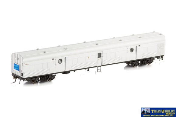 Aus-Npc04 Auscision Mhn Parcels-Van Southern Aurora With Illuminated Led Sign #Mhn-2364 Ho Scale