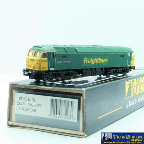 COMM-CC009 Used Goods Graham Farish Class 57 Freightliner N Scale Locomotive