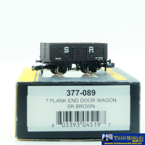 COMM-CC016 Used Goods Graham Farish 7 Plank end door wagon N Scale Rolling Stock
