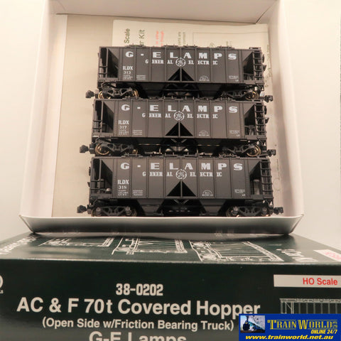 COMM-E071 Used Goods KATO AC & F 70t Covered Hopper G-E Lamps (3 car) HO Scale Rolling Stock