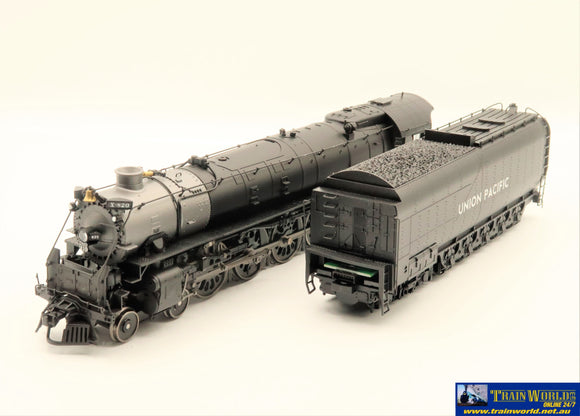 Comm - M197 Used Goods Athearn Genesis Steam Locomotive 4 - 8 - 4 Up Fef2 #820 Dcc Sound Ho Scale