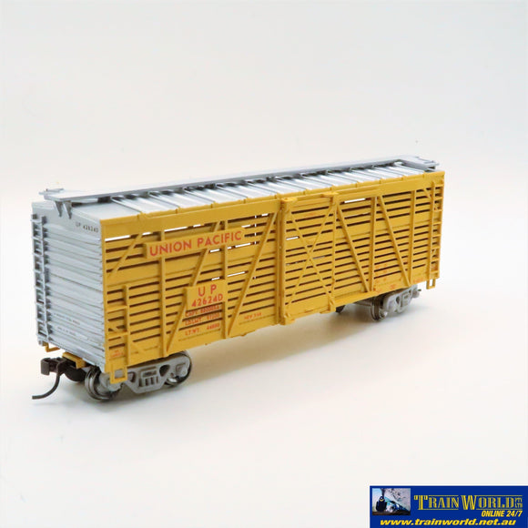 Npc-398 Used Goods Athearn Rtr 40’ Stock Car Union Pacific Pack Of 6 Ho Scale Rolling