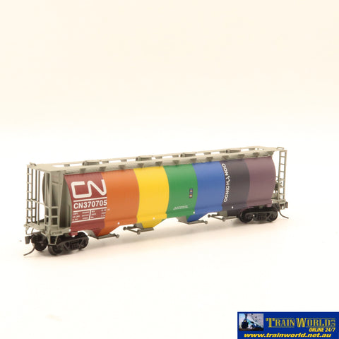 NSC-0391 Used Goods Intermountain Cylindrical Covered Hopper CN Rainbow #370705 N Scale Rolling Stock