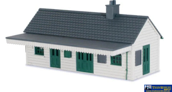 Plk-200 Peco-Lineside (Kit) Wooden-Station Building (Footprint: 130Mm X 87Mm) Oo-Scale Structures