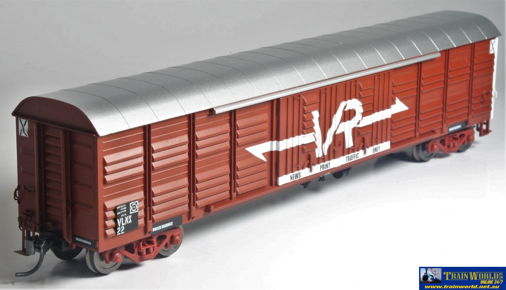 PLM-PD21122 Powerline VLNX Bogie Louvre Van #22 VR HO scale – Train World