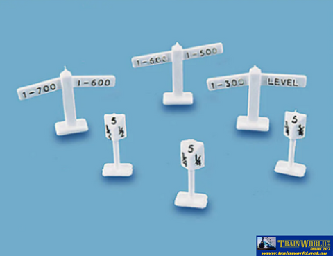 PMS 5051 Model Scene Level Signs and Mile Posts OO Scale Part