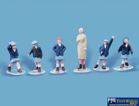 PMS 5120 Model Schoolgirls and Mistress OO Scale Figure