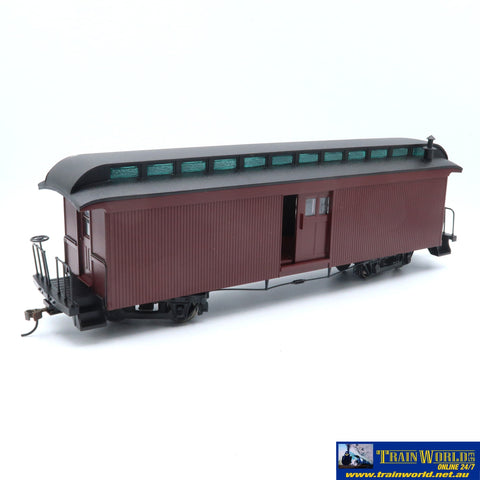 SSH-785 Used Goods Spectrum On30 Passenger 2 Door Baggage Car w/lights Painted unlettered - Rolling Stock