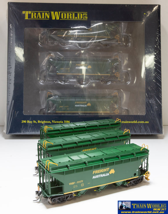 Twm-P31 Train World Vhbf Grain Hoppers Freight Australia #1117Y 1133R & 1131W (3-Pack) Ho Scale