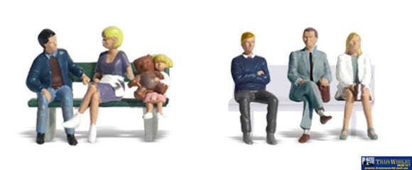 Woo-A2134 Woodland Scenics Bus Stop People (4-Pack) N Scale Figure